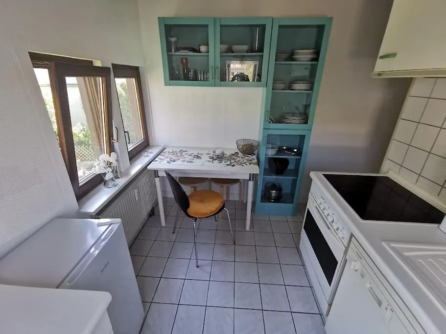 Weinberge - Fernblick - Stuttgart Apartment Mettingen